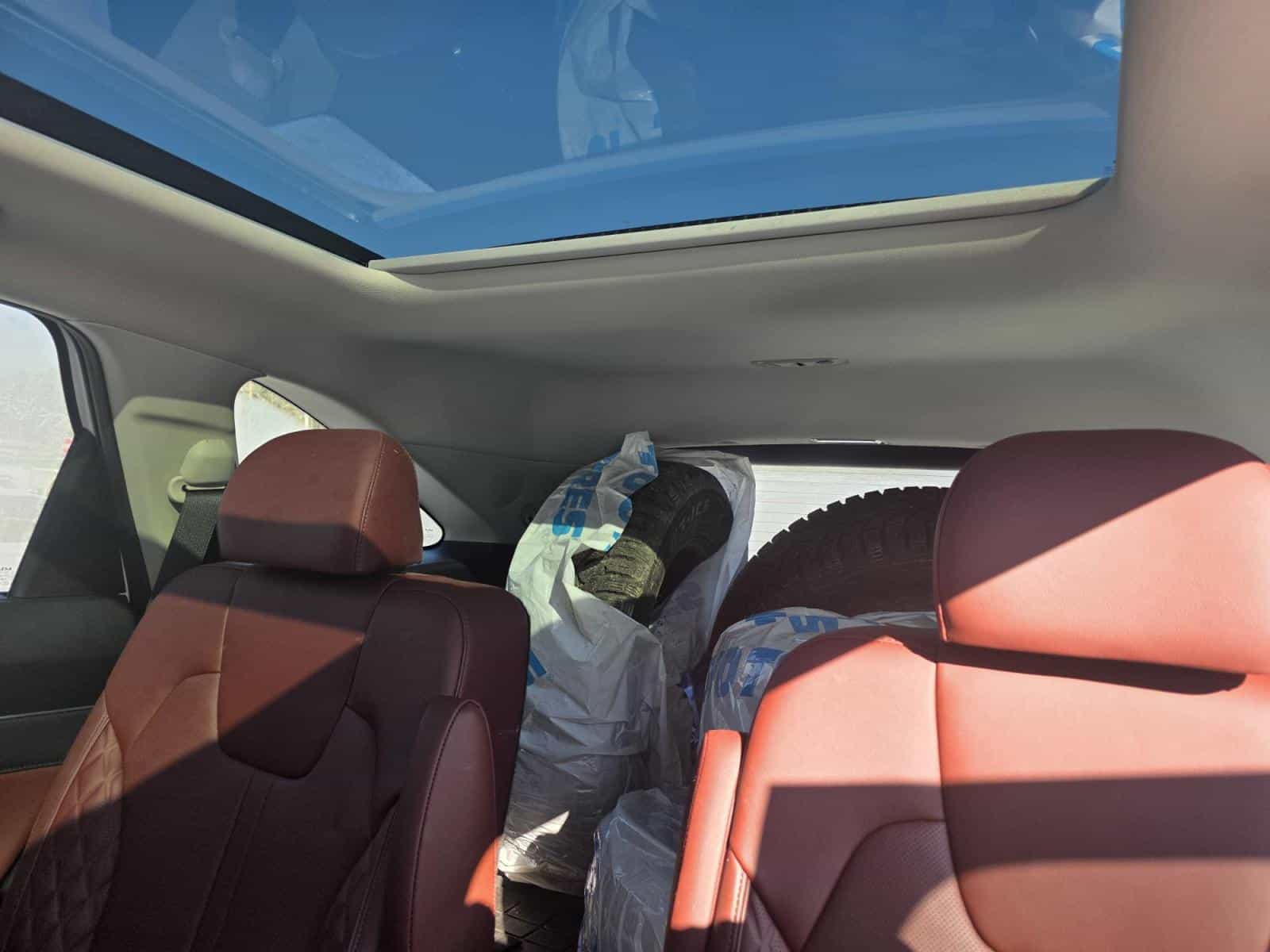 2023 Kia Sorento SX - Image 19