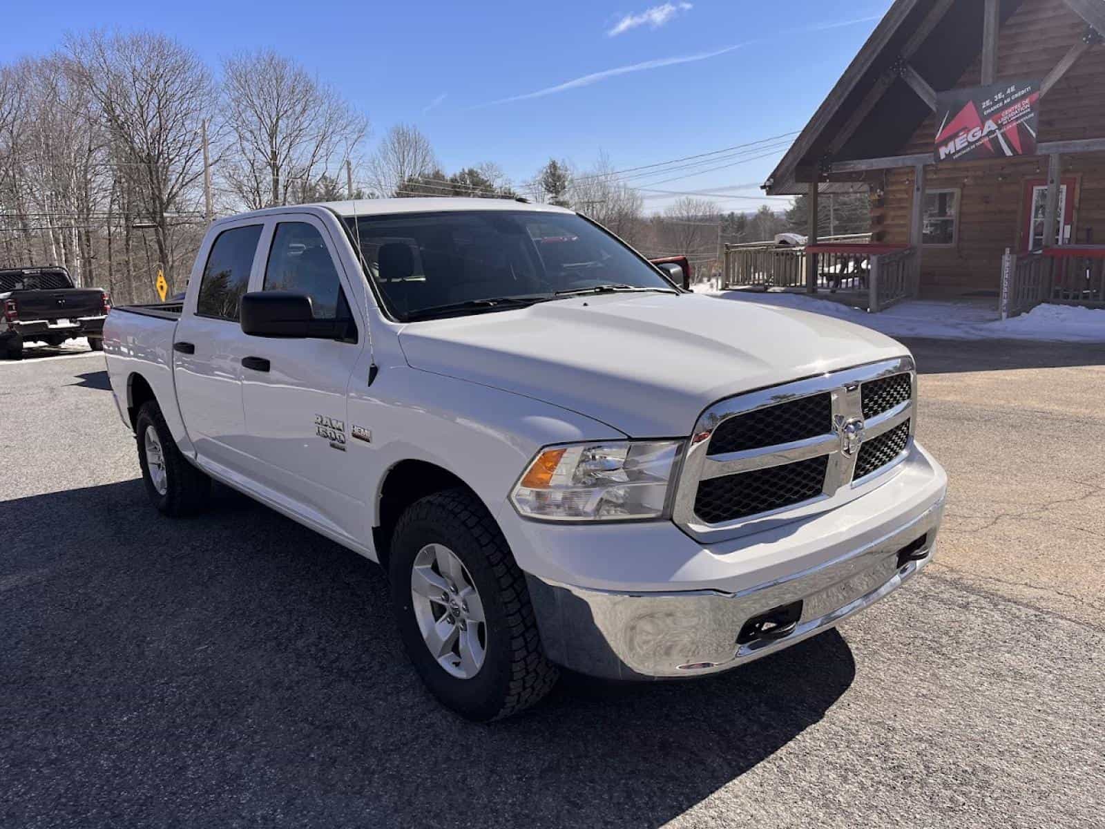 2023 RAM 1500 SLT - Image 4