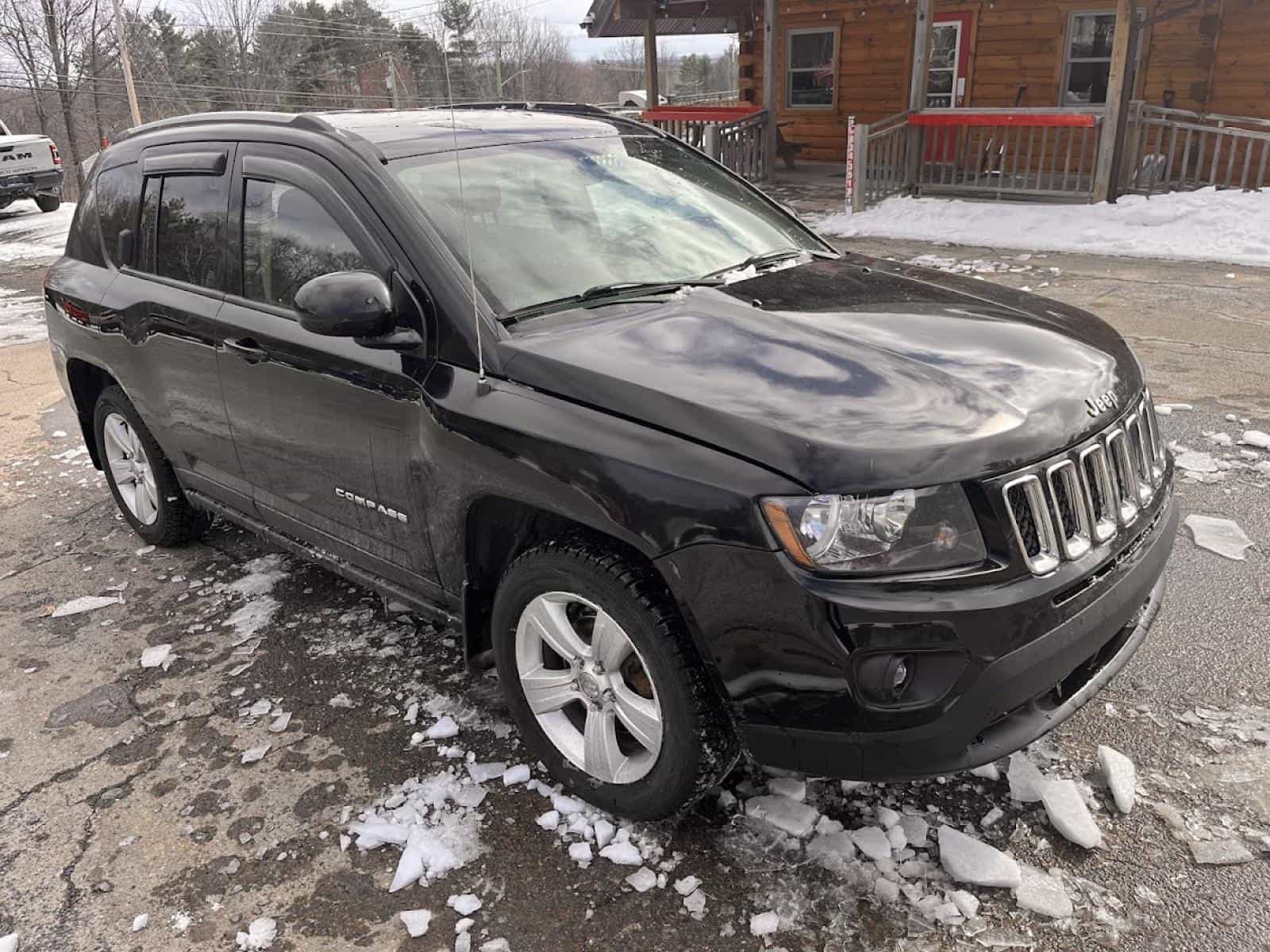 2015 Jeep Compass North - Image 5