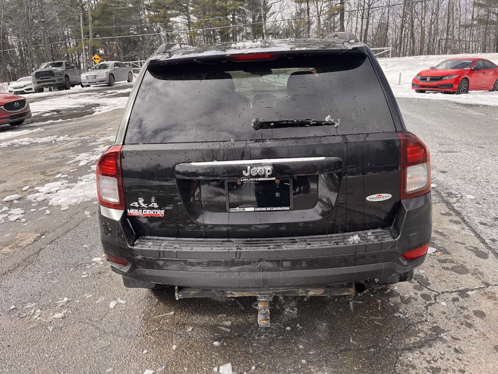 2015 Jeep Compass North - Image 11