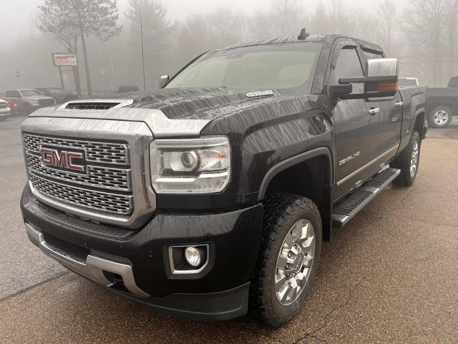 Image 1 GMC Sierra Denali 2018