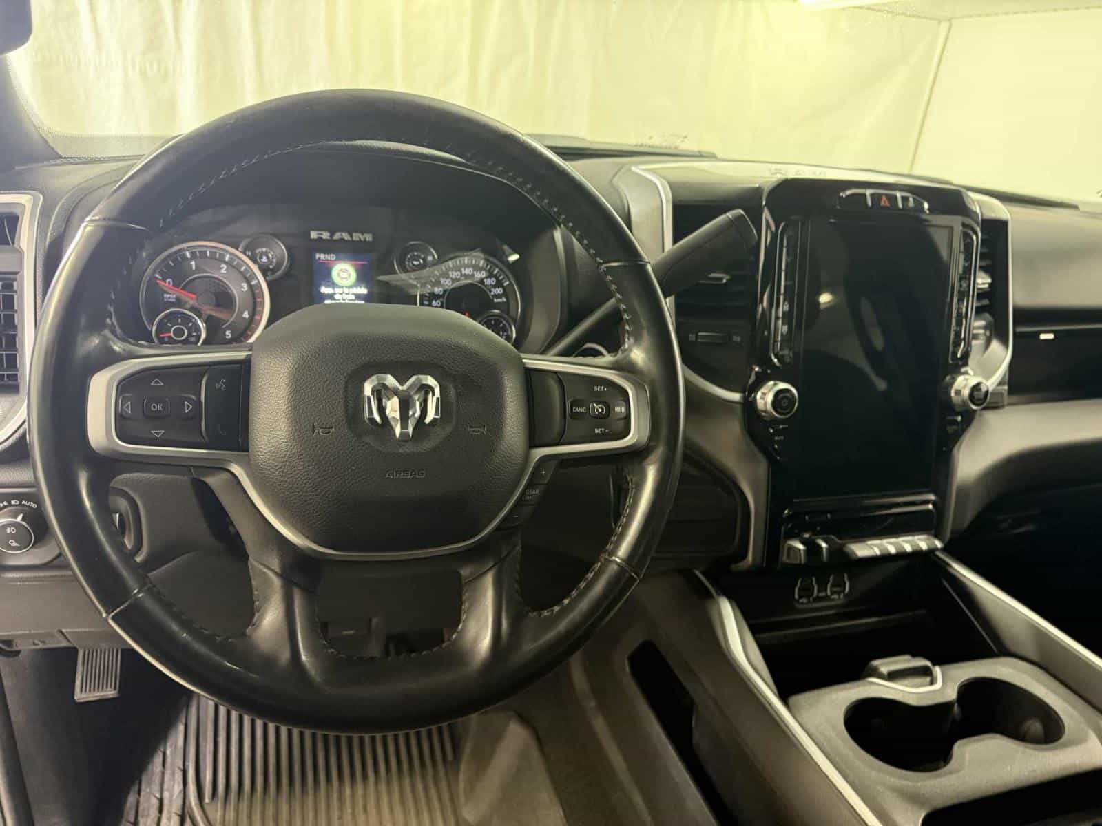 2024 RAM 3500 Big Horn - Image 10