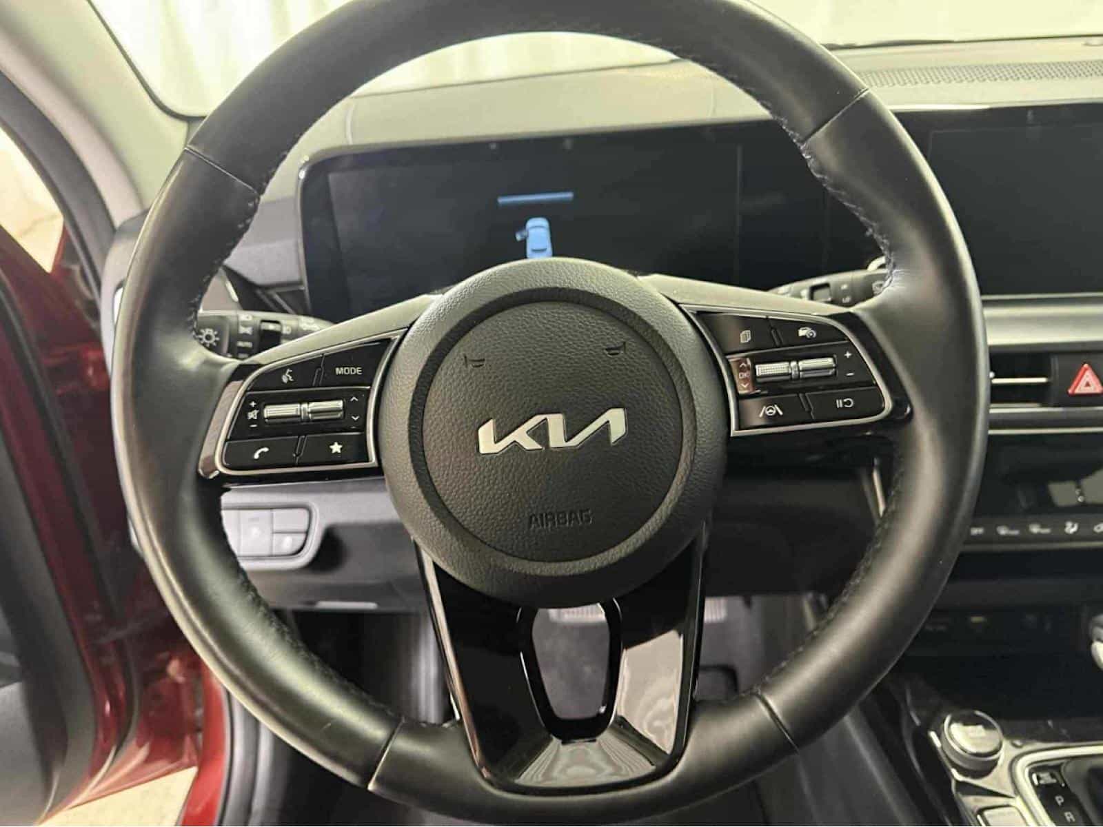 2025 Kia Seltos EX - Image 17