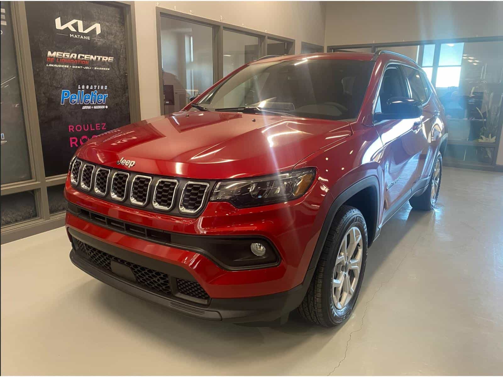 Image 2 Jeep Compass North 2026