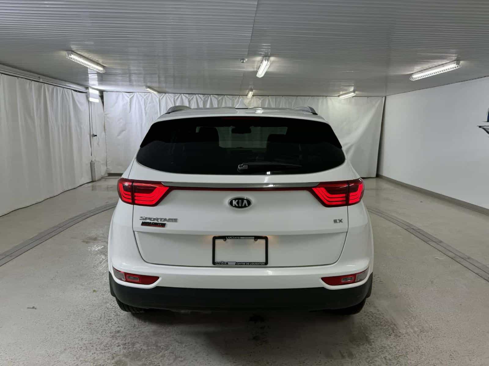 2017 Kia Sportage EX - Image 4