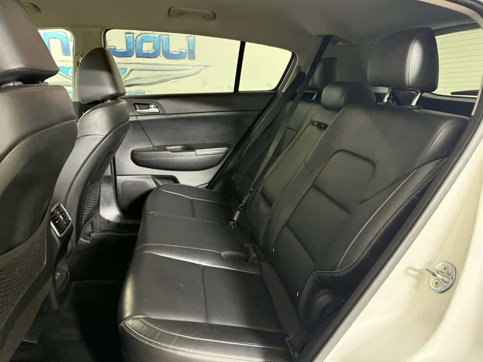 2017 Kia Sportage EX - Image 9