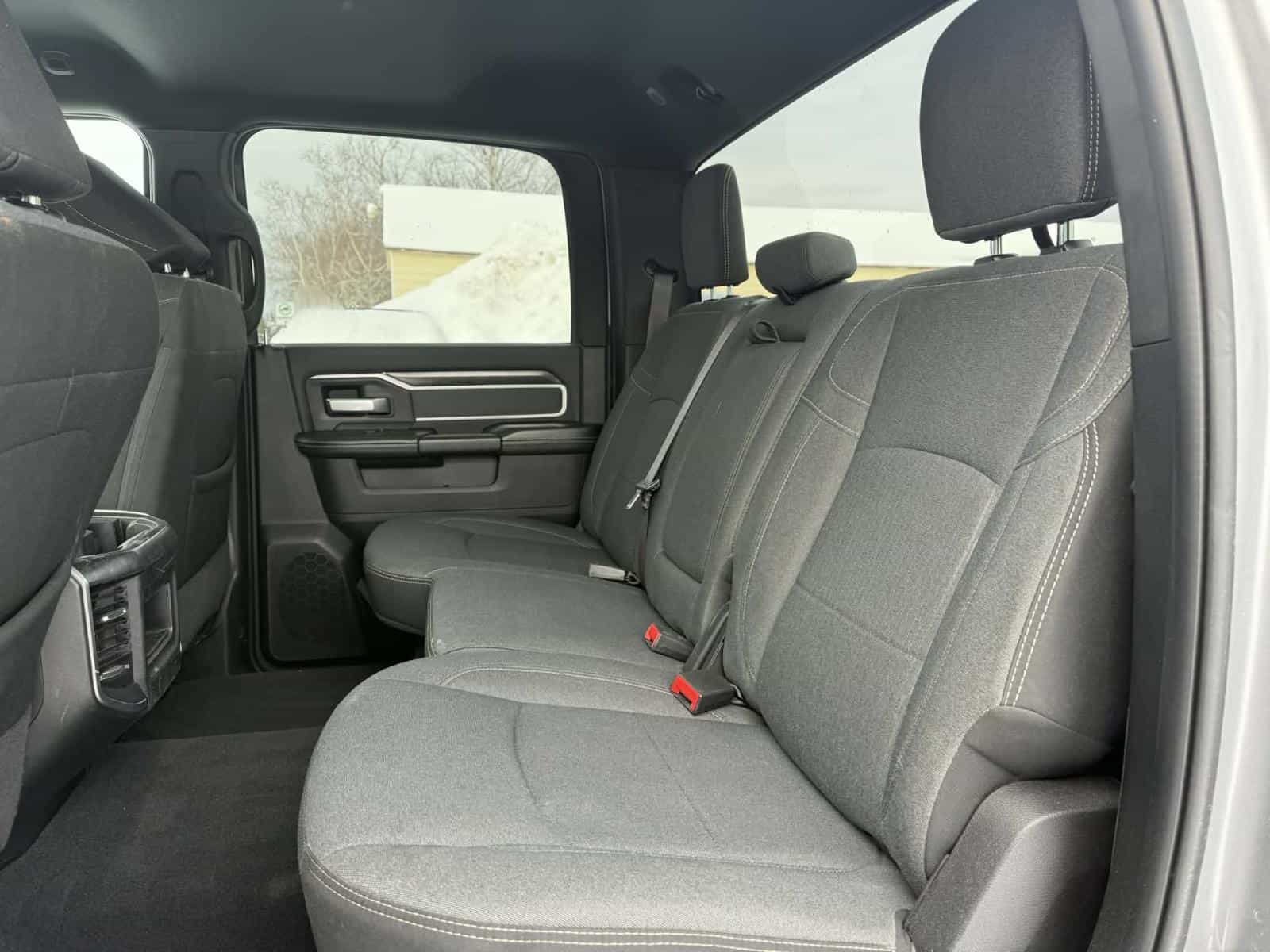 2021 RAM 3500 Big Horn - Image 15