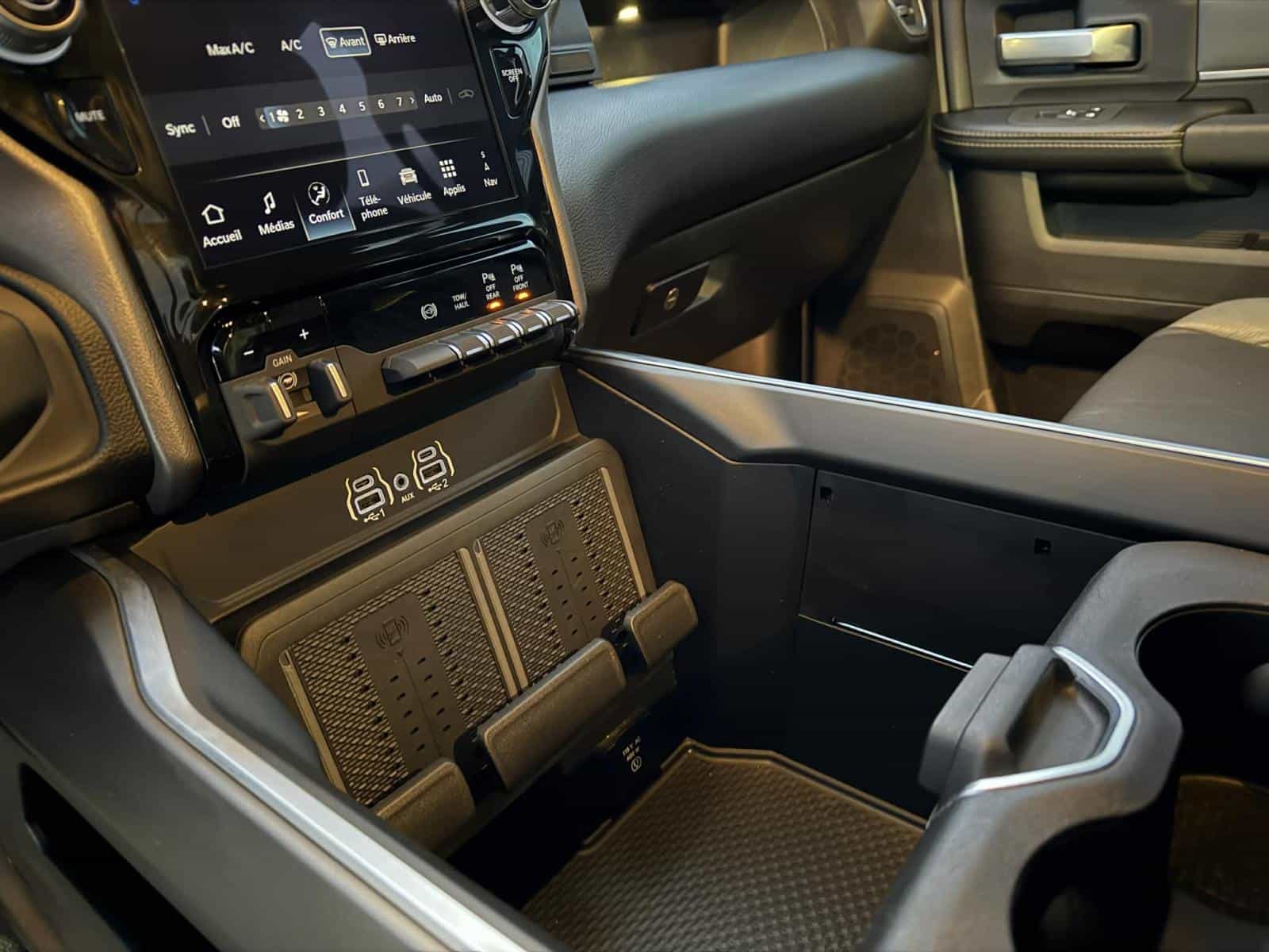 2025 RAM 3500 Big Horn Big Horn - Image 11