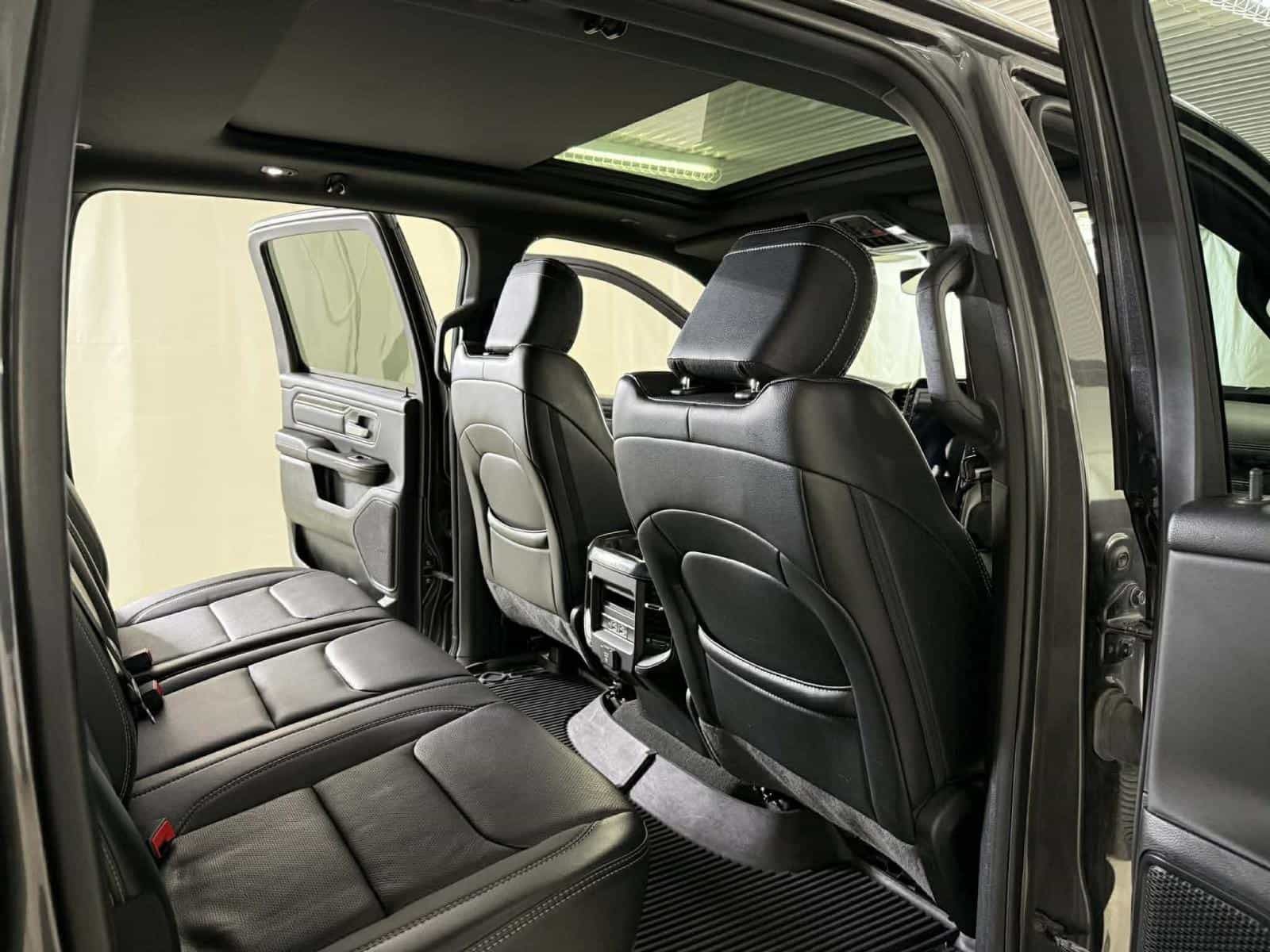 2022 RAM 1500 Sport - Image 13