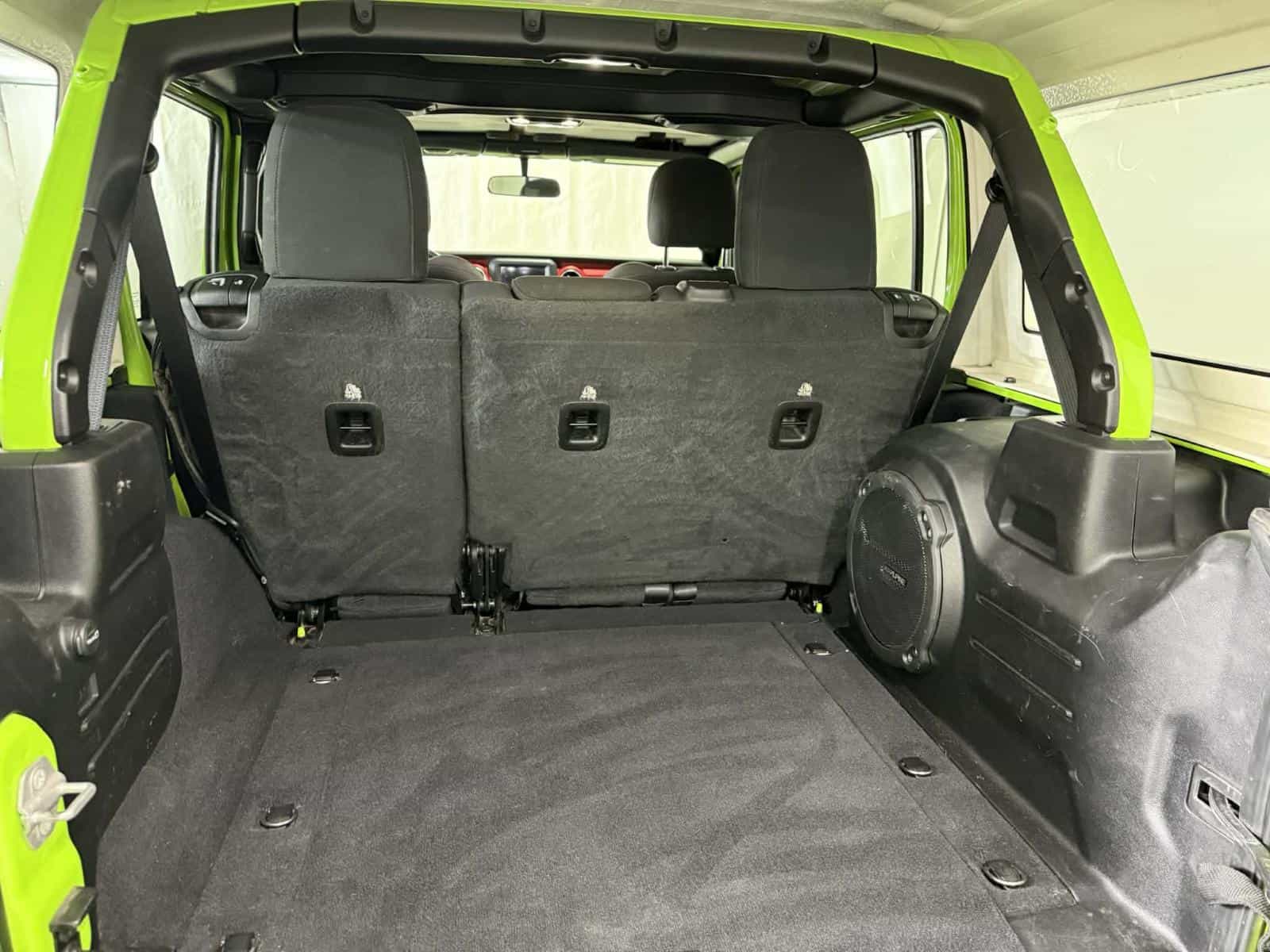 2021 Jeep Wrangler Unlimited Rubicon - Image 9