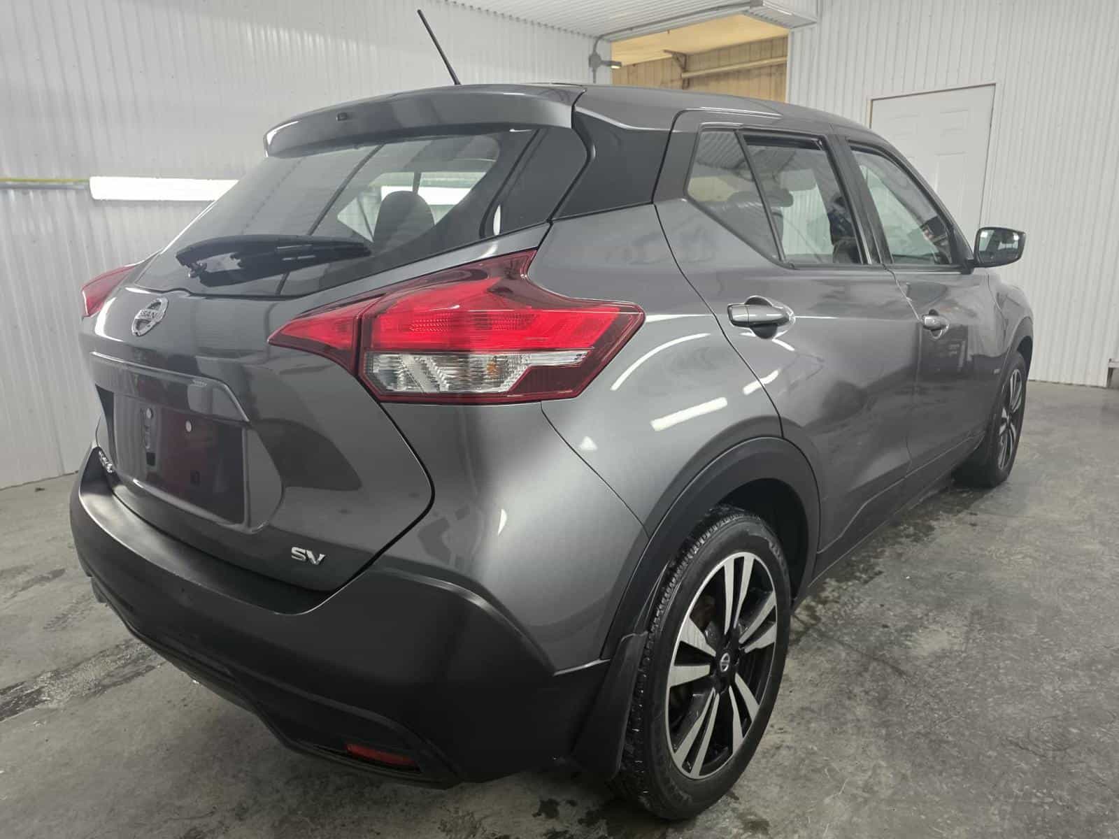 Image 3 Nissan Kicks SV 2019