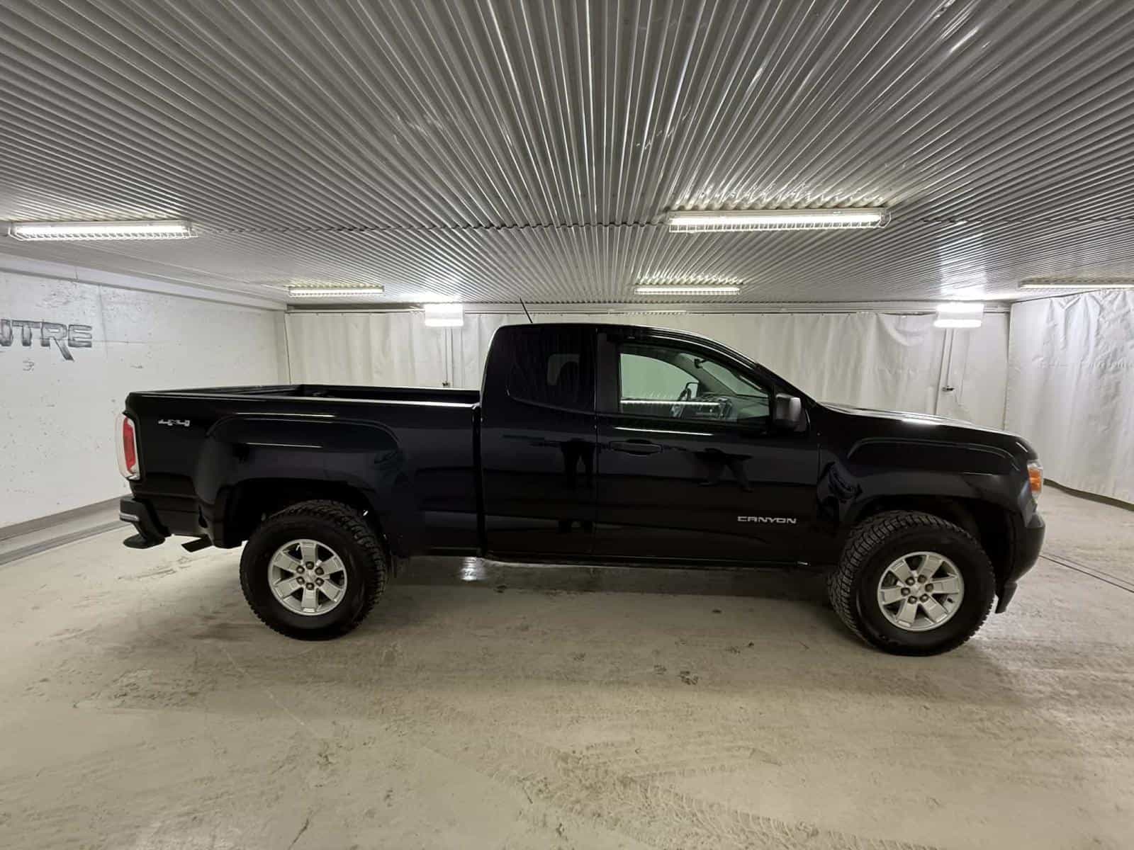 2018 GMC Canyon Base - Image 6