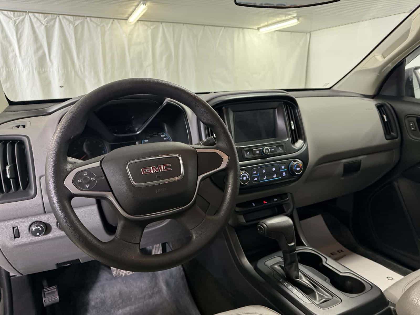 2018 GMC Canyon Base - Image 13