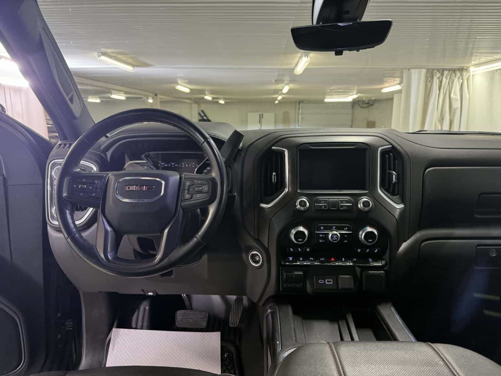 2023 GMC Sierra AT4 - Image 12