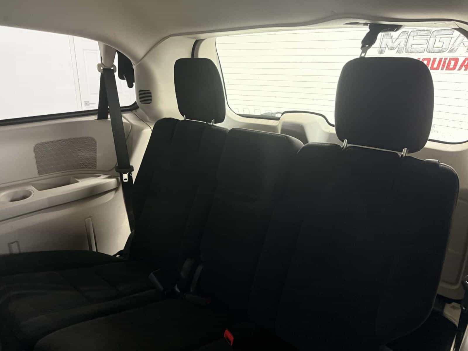 2017 Dodge Grand Cara Canada Value Package - Image 9