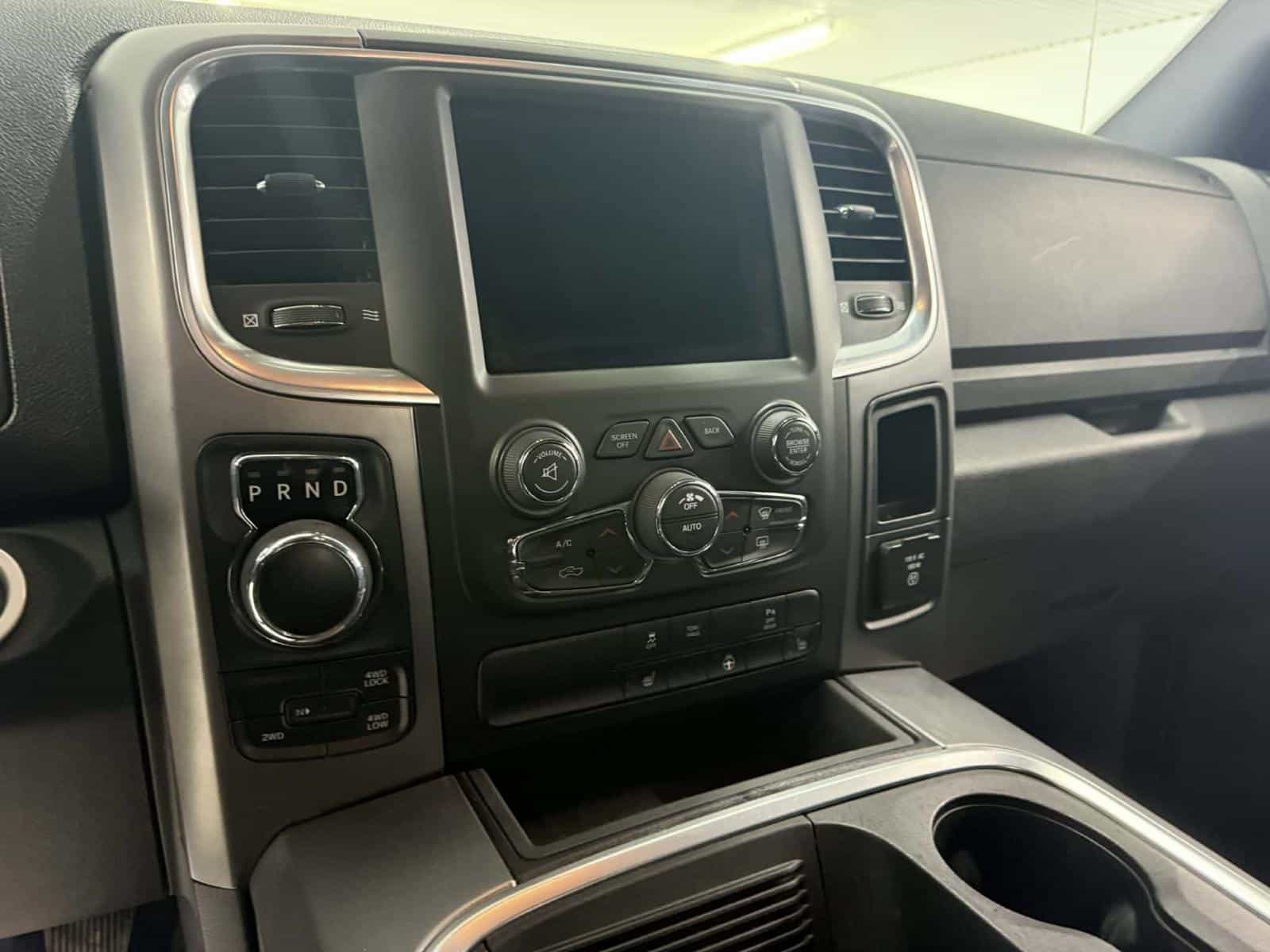 Image 12 RAM 1500 CLASSIC SLT Warlock 2021