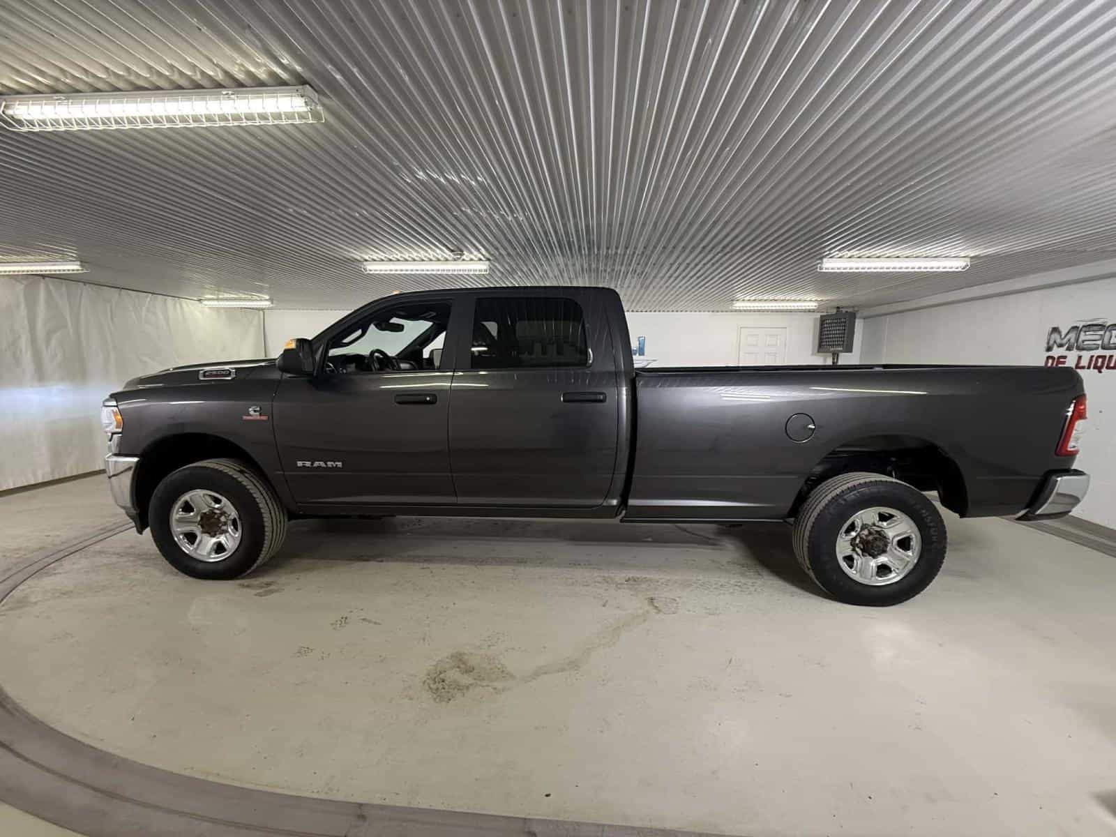 2022 RAM 2500 Big Horn - Image 2