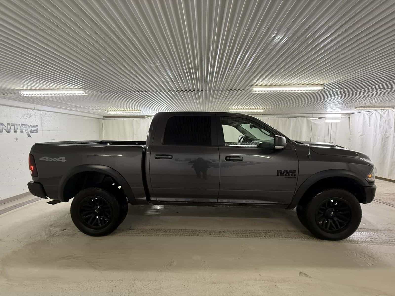 2019 RAM 1500 Warlock - Image 6