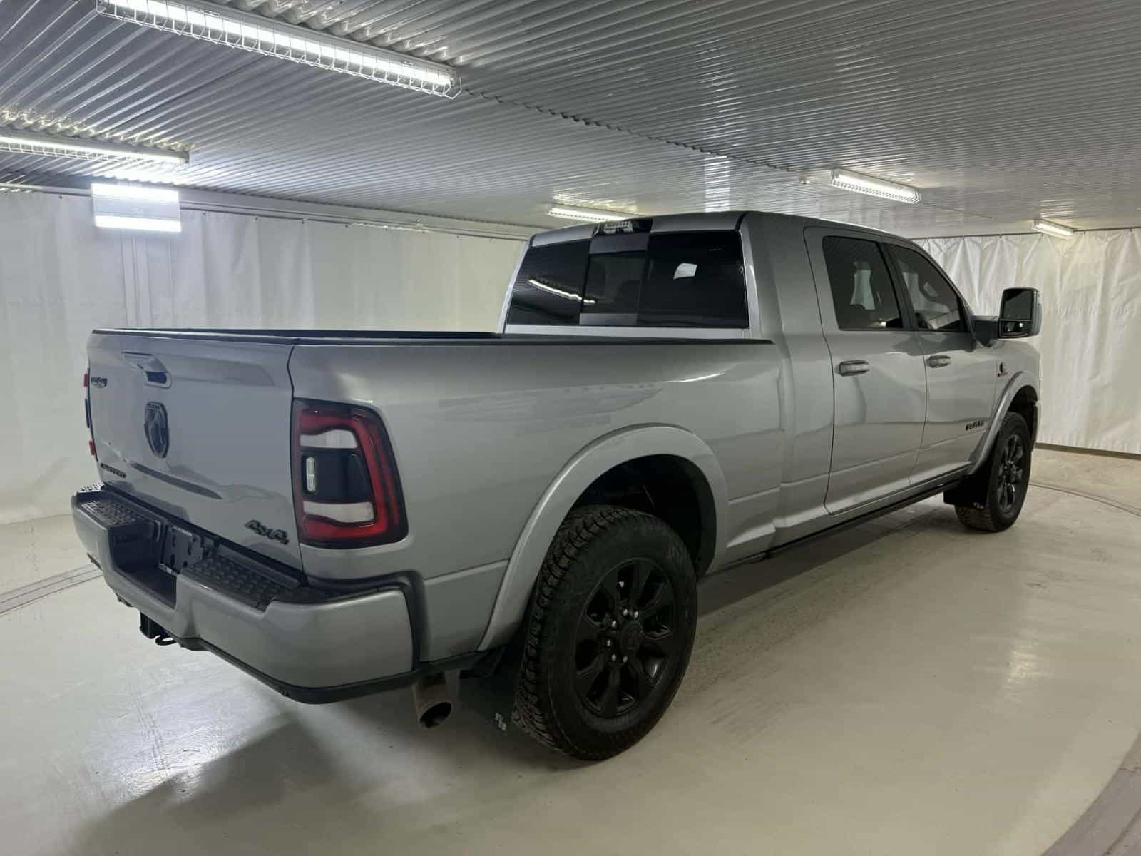 2023 RAM 2500 Limited - Image 5