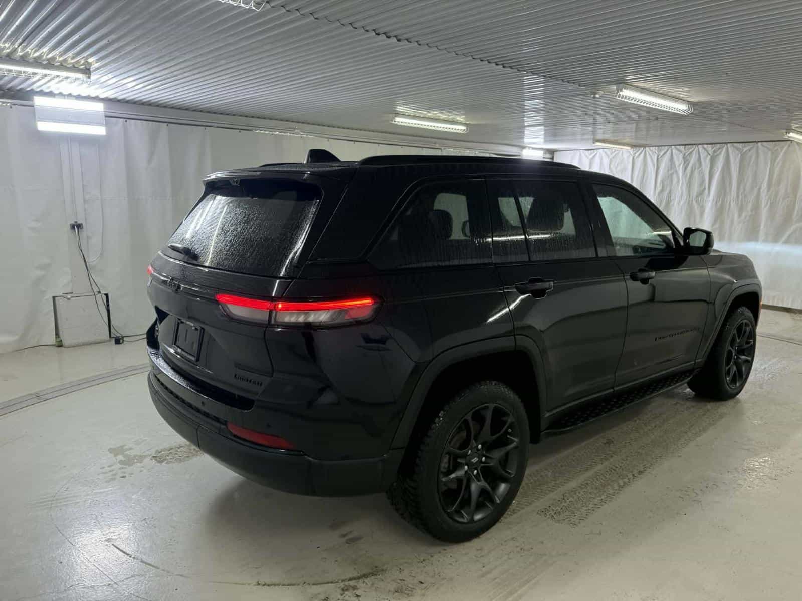 2024 Jeep Grand Cherokee Limited - Image 5
