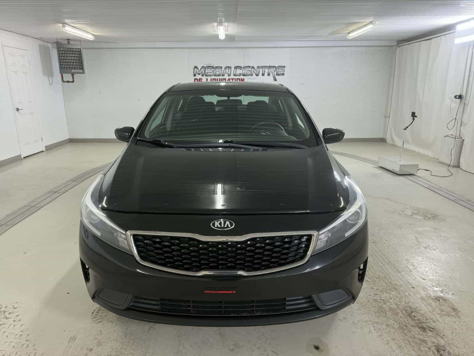 Image 8 Kia Forte LX 2017