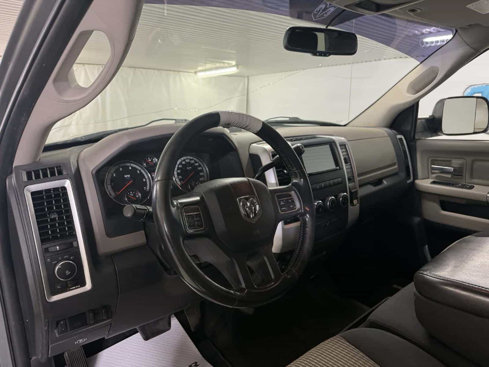 Image 12 RAM 2500 SLT 2012