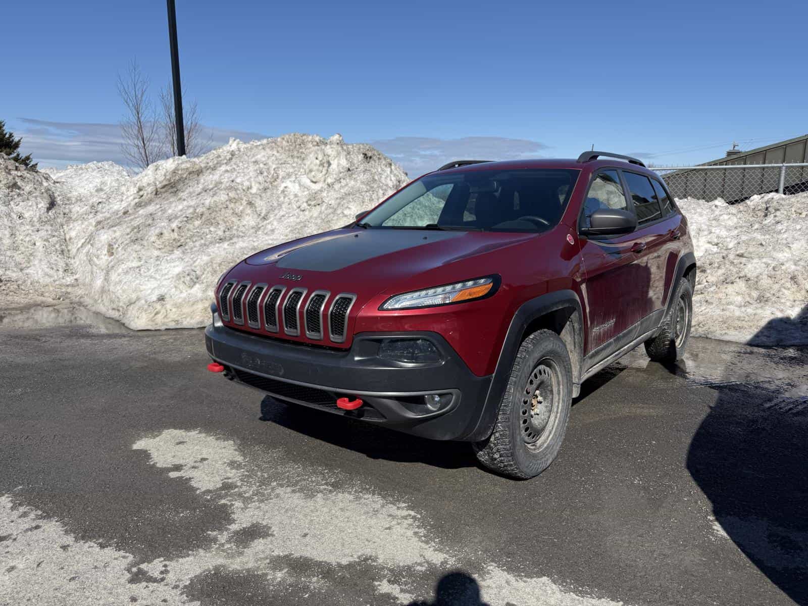 2016 Jeep Cherokee Trailhawk - Image 1