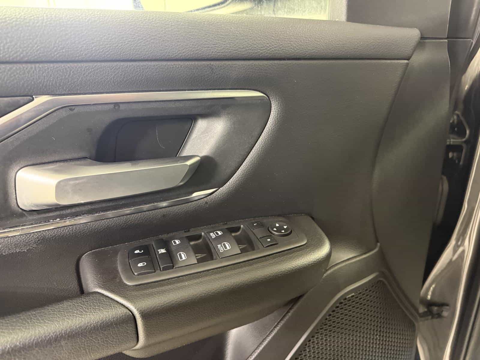 Image 15 RAM 1500 Big Horn 2024