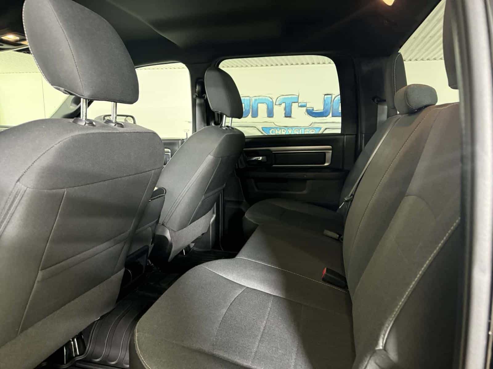 Image 9 RAM 1500 Classic Warlock 2022