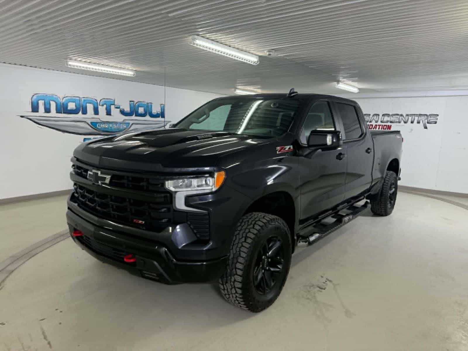Image 1 Chevrolet Silverado LT Trail Boss 2024