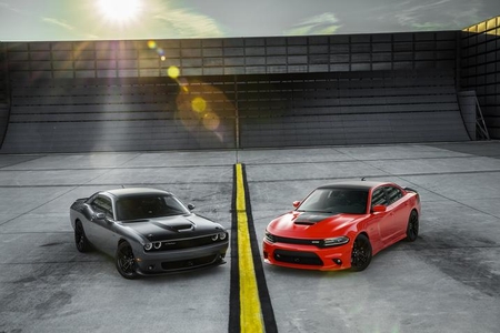 DODGE CHARGER 2018 VS DODGE CHALLENGER 2018 À STE-FOY