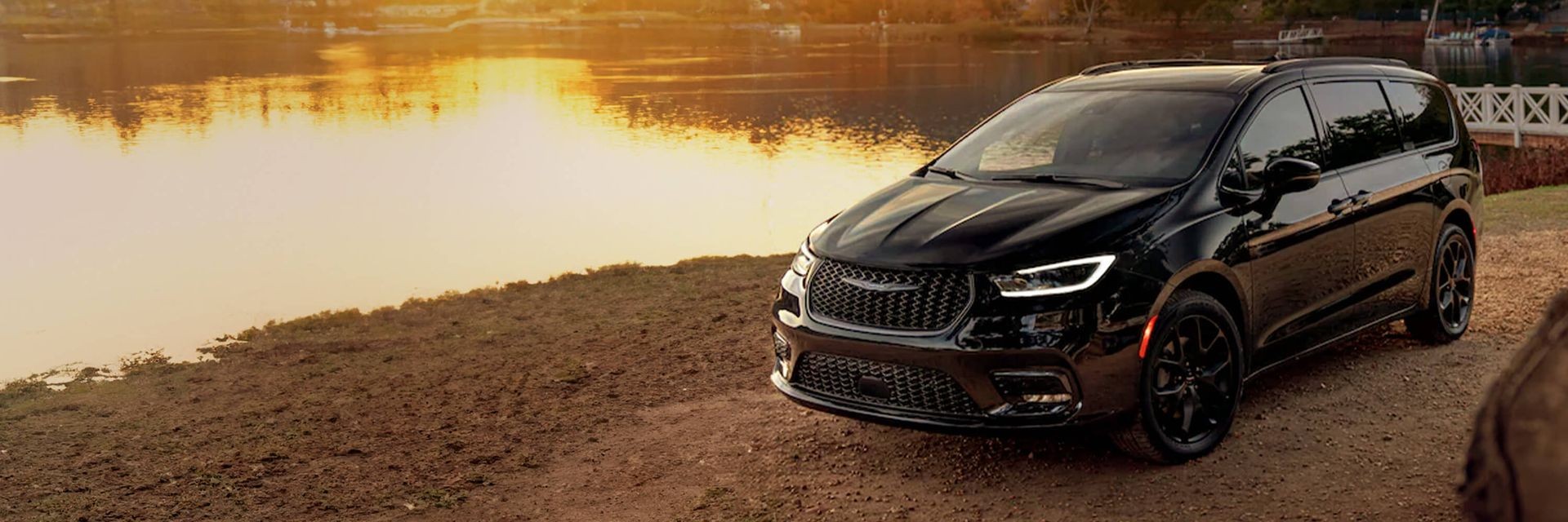 2025 CHRYSLER PACIFICA PLUG‑IN HYBRID (PHEV)