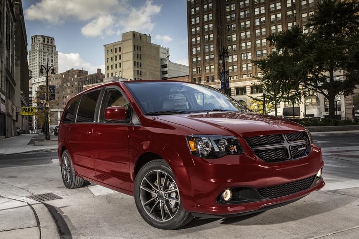 Dodge-Grand-Caravan-2018