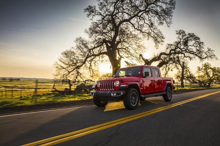 TOYOTA TACOMA 2019 VS JEEP GLADIATOR 2020 À STE-FOY