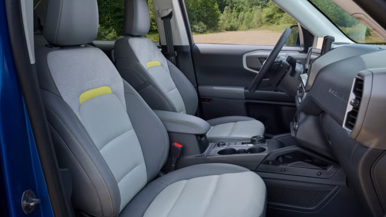 vue de l'habitacle d'un Ford Bronco 2025
